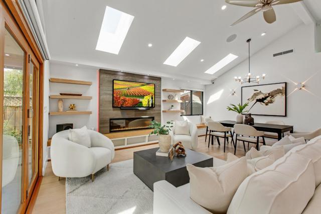 104 Oak Park Drive, Los Gatos CA: https://media.crmls.org/mediaz/5d9209ee-2663-469c-9cd2-0f13de26b707.jpg