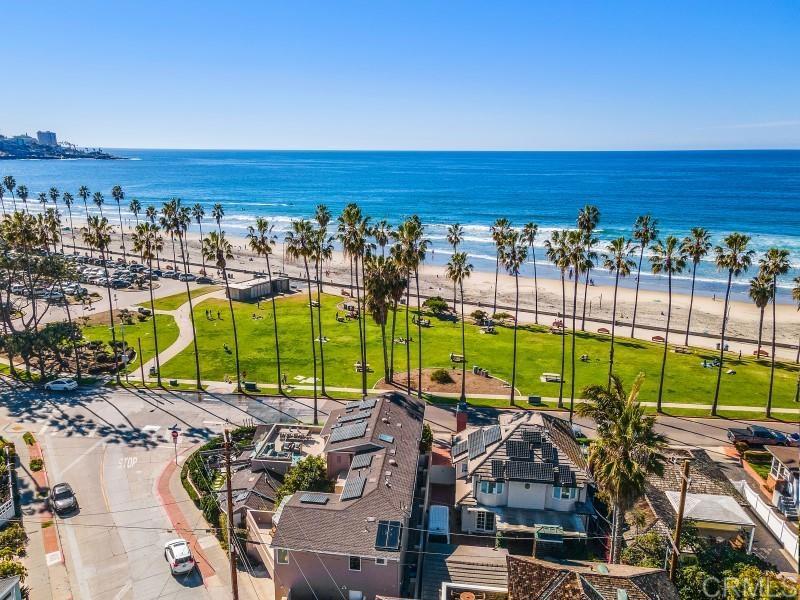 8405 El Paseo Grande