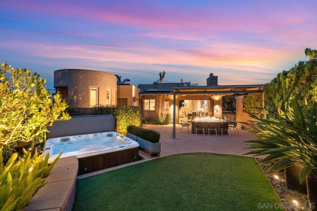 773 E Solana Circle, Solana Beach CA: https://media.crmls.org/mediaz/5d932f75-2bd6-48b6-b381-c30678277bb5.jpg