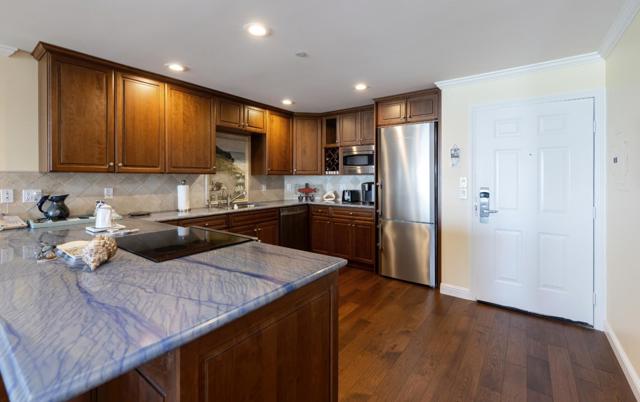 60 Seascape Resort Drive, Aptos CA: https://media.crmls.org/mediaz/5d93dc41-9868-4a33-95ab-06829acae7bb.jpg
