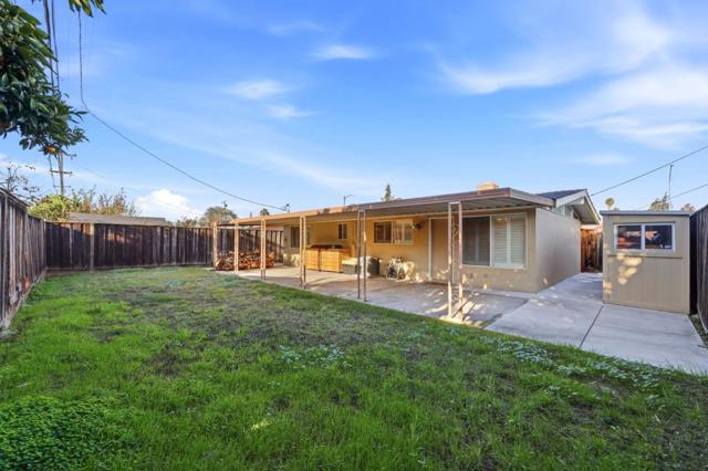 1863 Sarasota Way, San Jose CA: https://media.crmls.org/mediaz/5d94defb-a1fa-4477-9b2c-714278e9ea32.jpg