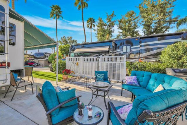 69411 Ramon Road, Cathedral City CA: https://media.crmls.org/mediaz/5d95f587-edb2-48b7-8a21-acaa2282b45d.jpg