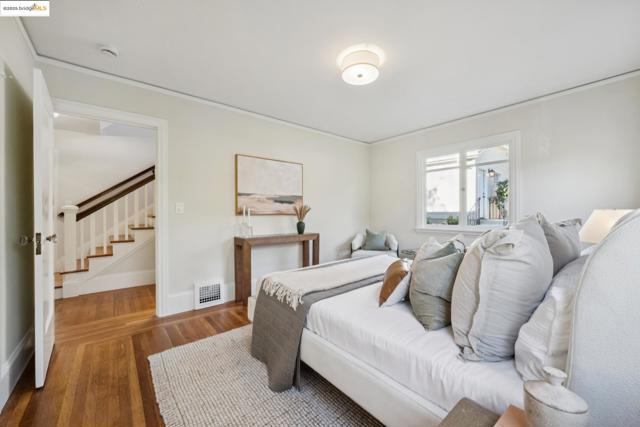 Image 23 of 57 For 1833 Sonoma  