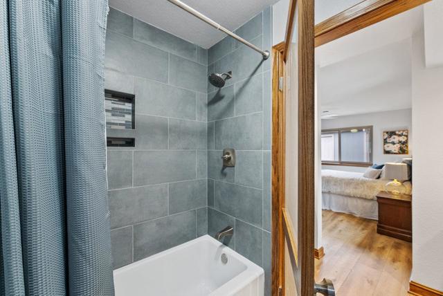 17529 Cross Road, Salinas CA: https://media.crmls.org/mediaz/5d96d31b-a3ce-4cff-b8c8-65195b2aea09.jpg