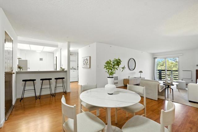 332 Philip Drive, Daly City CA: https://media.crmls.org/mediaz/5d97ea37-6f83-45c6-8783-1bcdc501c455.jpg