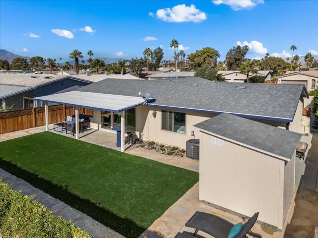 43035 Tennessee Avenue, Palm Desert CA: https://media.crmls.org/mediaz/5d98e4dd-3ada-4ca4-9867-dc0f652adfa4.jpg