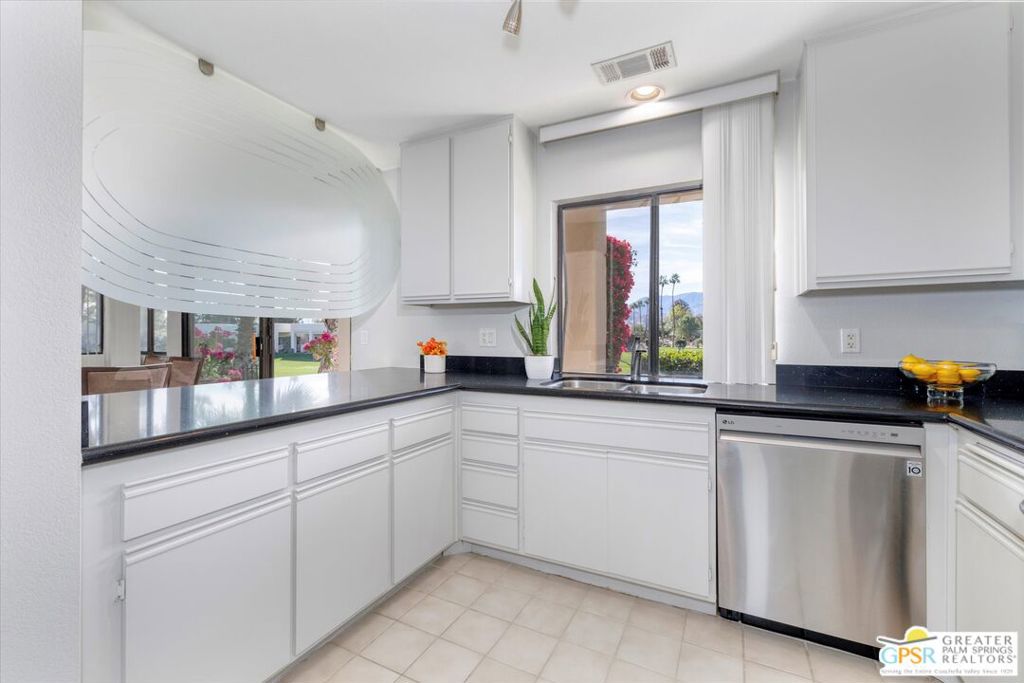 MLS #25608947PS image #17