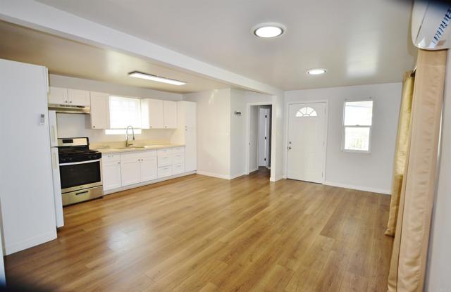 Detail Gallery Image 7 of 35 For 1425 Second Ave #105,  Chula Vista,  CA 91911 - 3 Beds | 2 Baths