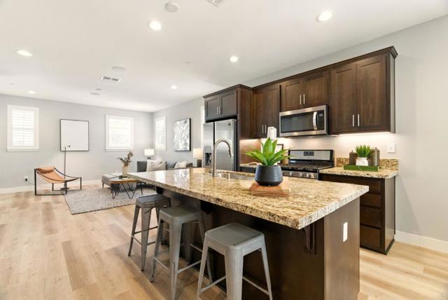 34559 Clydesdale Terrace, Fremont CA: https://media.crmls.org/mediaz/5d9c2db1-64b2-4ac9-9ac9-eaf9d9119522.jpg
