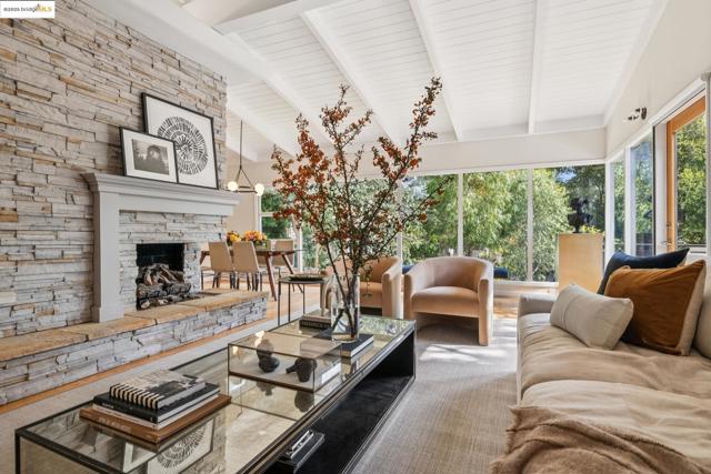 Image 7 of 53 For 1297 Sunnyhills Rd