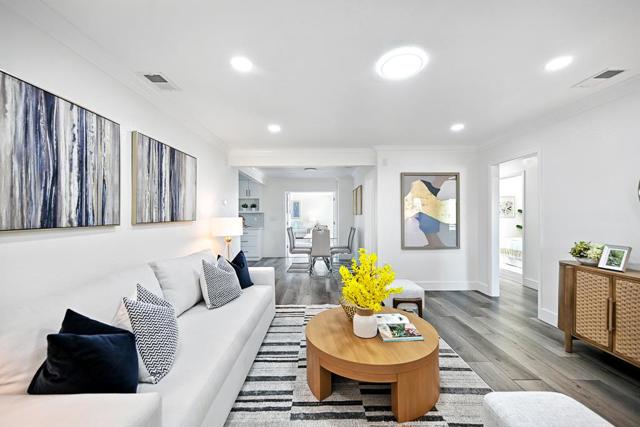 1504 York Avenue, San Mateo CA: https://media.crmls.org/mediaz/5d9cc188-2484-4353-8d6e-293e02e70f41.jpg