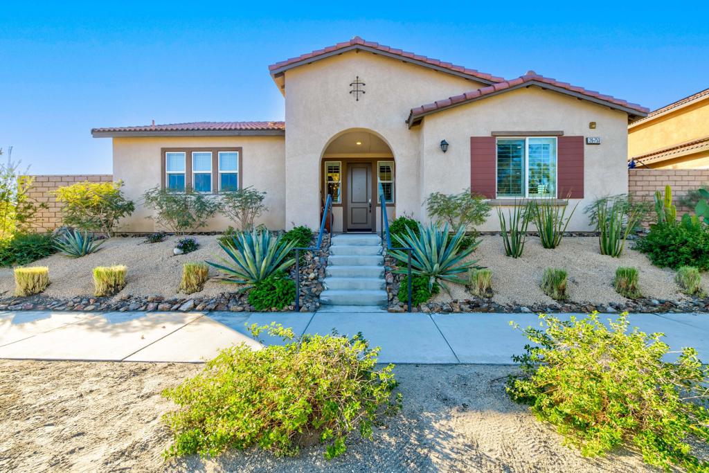 26753 Avenida Quintana