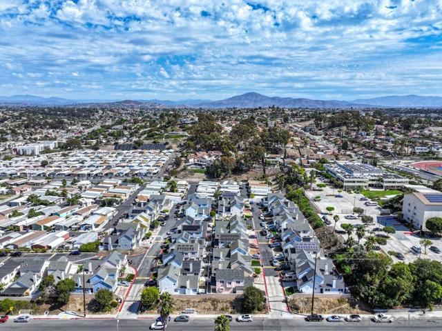 327 61st STREET, San Diego CA: https://media.crmls.org/mediaz/5d9d5e00-696d-43cc-a7c9-7753db03f31a.jpg