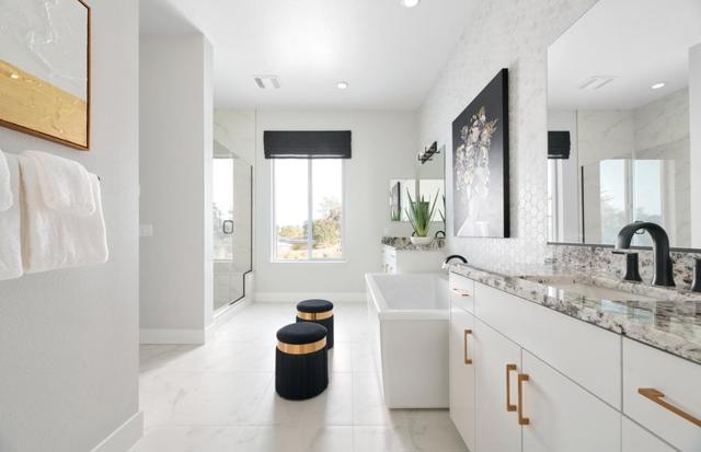 11645 Redwood Place, Saratoga CA: https://media.crmls.org/mediaz/5d9f355b-f61f-43ae-854a-e3cdc7fc4298.jpg