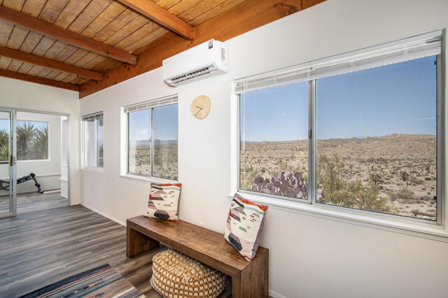 57349 Mesa Drive, Yucca Valley CA: https://media.crmls.org/mediaz/5d9f7bc4-d34e-457b-ba19-c0d48e6821c7.jpg