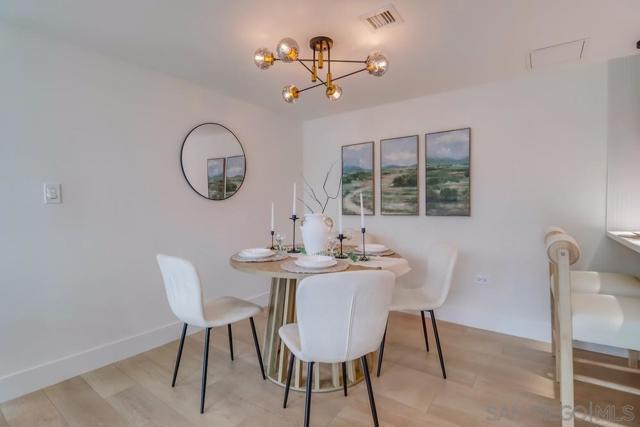 425 W W Beech St, San Diego CA: https://media.crmls.org/mediaz/5d9f99bf-f717-439b-9241-2e2058d1a0aa.jpg