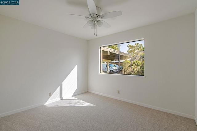 1335 Kenwal Rd, Concord CA: https://media.crmls.org/mediaz/5d9fe62f-4ef5-4f5b-88a6-9e1cbc016368.jpg