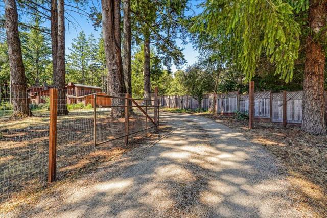 360 Braemoor Drive, Santa Cruz CA: https://media.crmls.org/mediaz/5da0941a-6e7c-4f29-b69a-dbc8a3fb7c53.jpg