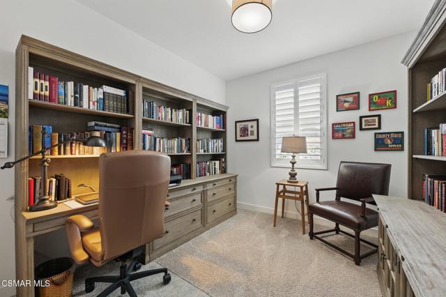 1894 Malalenca Road, Santa Paula CA: https://media.crmls.org/mediaz/5da2b490-5beb-42f4-8bb1-ba33fbe696b7.jpg