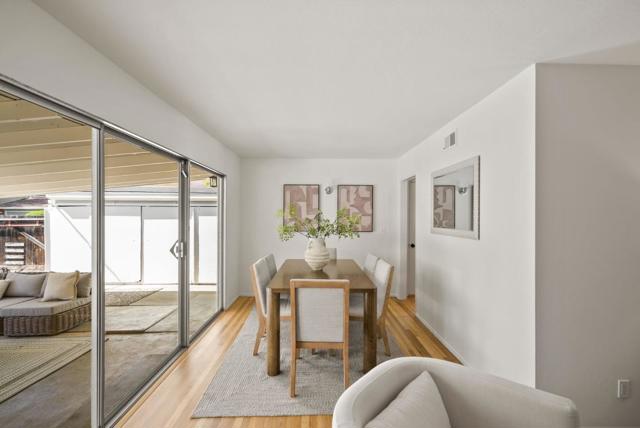 Image 18 of 54 For 1175 Ravenscourt Avenue