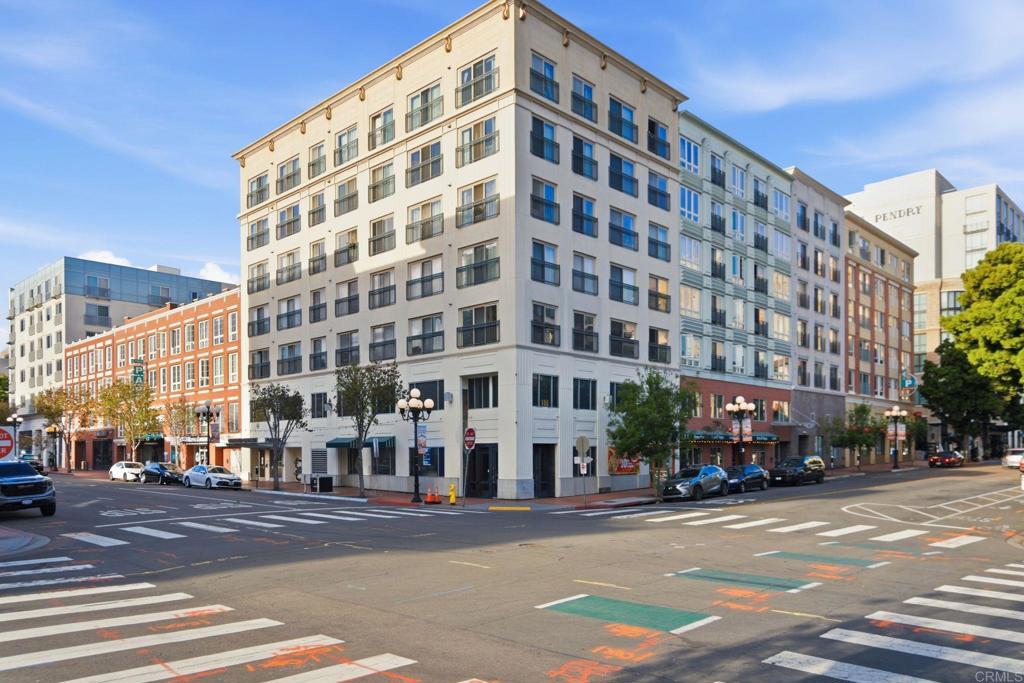 450 J St - photo 2
