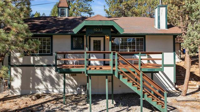 1093 Snow Ridge Road, Big Bear CA: https://media.crmls.org/mediaz/5da5858d-6916-4f1b-89d5-c6610d661101.jpg
