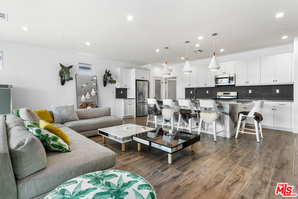 MLS #25623843 image #23