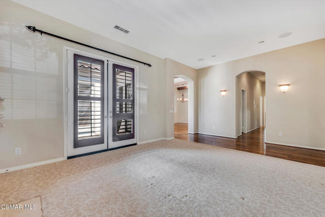 5199 Via Dolores, Newbury Park CA: https://media.crmls.org/mediaz/5da7d981-b28e-4235-b7dd-3ee83e8c24dc.jpg