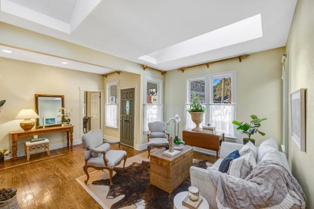 179 Pacific Avenue, Pacific Grove CA: https://media.crmls.org/mediaz/5da94d87-3d07-4305-9fca-7373cb8fcdce.jpg