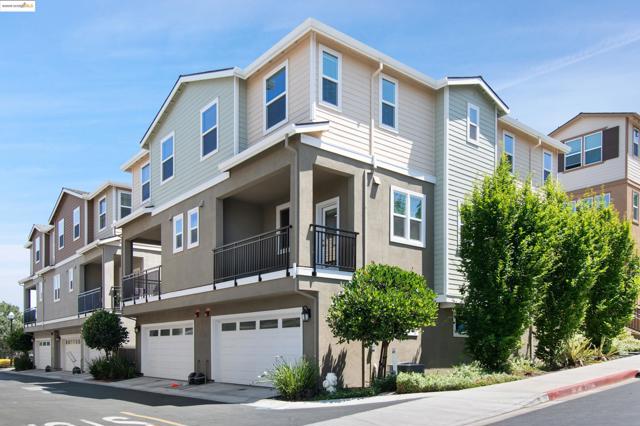 701 Tierney Pl, Martinez CA: https://media.crmls.org/mediaz/5da9b74a-d325-44f6-a633-8e24062fbc04.jpg