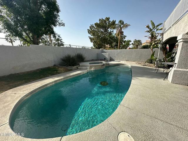 Image 18 of 18 For 41985 Hemingway Court