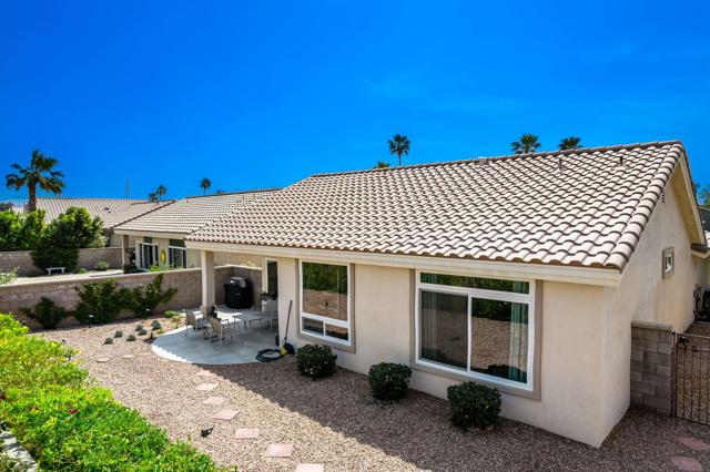 78902 Chardonnay Way, Palm Desert CA: https://media.crmls.org/mediaz/5dab2608-45d9-43b7-8e65-3295c6d1b618.jpg