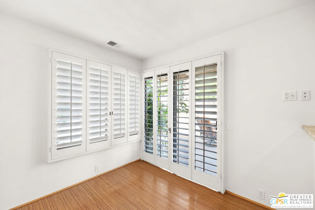 2910 Cervantes Court, Palm Springs CA: https://media.crmls.org/mediaz/5dae9632-1f61-4d64-a79f-68049e45b92c.jpg