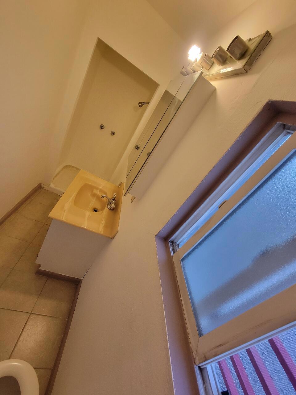 https://media.crmls.org/mediaz/5dafb7a0-a266-4d82-835a-dbd8a06f42bc.jpg?preset=X-Large
