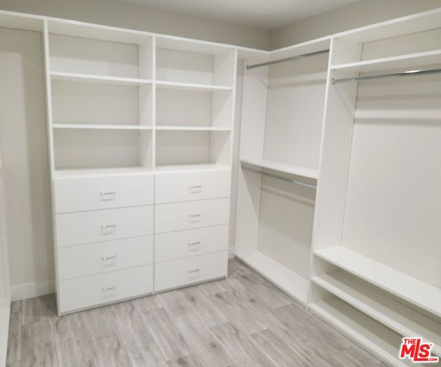 422 Almond Avenue, Monrovia CA: https://media.crmls.org/mediaz/5db0d2e8-6996-489f-b06c-8619baa494e1.jpg