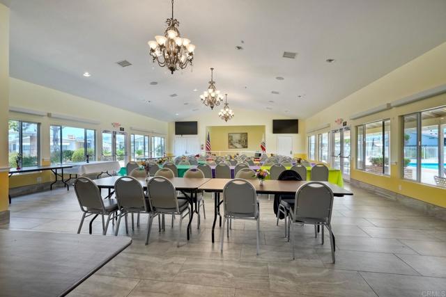 Detail Gallery Image 32 of 39 For 2280 E Valley Pkwy #79,  Escondido,  CA 92027 - 2 Beds | 2 Baths