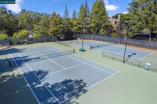 132 Eastridge Dr, San Ramon CA: https://media.crmls.org/mediaz/5db376da-aa70-4310-af2a-698e03d25057.jpg