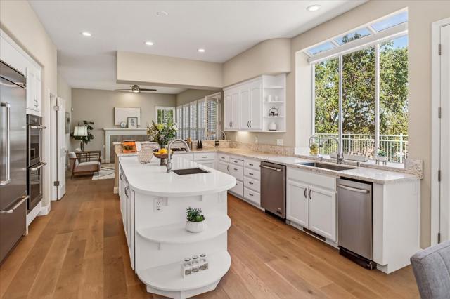 Image 9 of 70 For 5200 Birkdale Way