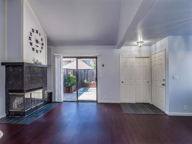 350 Creekview Drive, Morgan Hill CA: https://media.crmls.org/mediaz/5db4f00d-c0dd-4252-9cf1-640fdbcc4763.jpg