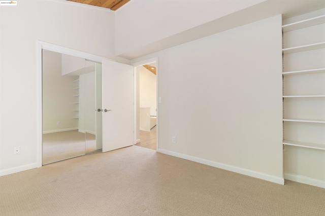 1881 Grand View Drive, Oakland CA: https://media.crmls.org/mediaz/5db5a223-8b19-48cb-9dfa-ef76a2359388.jpg