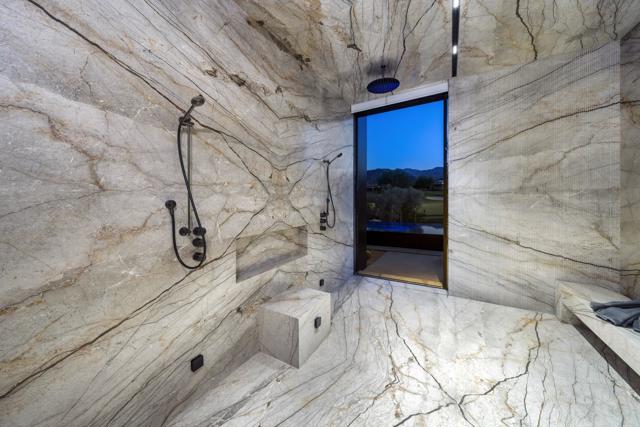 Image 23 of 46 For 74305 Desert Oasis Trail