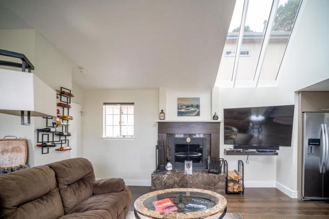 879 Lottie Street, Monterey CA: https://media.crmls.org/mediaz/5db6d435-a494-4d58-8048-1852a1acfe3b.jpg