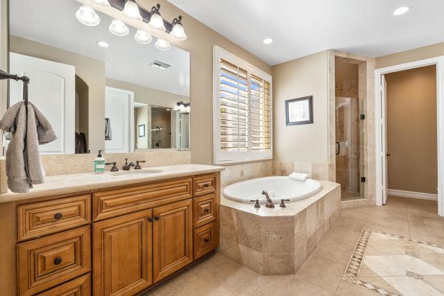 78702 Sophia Circle, Bermuda Dunes CA: https://media.crmls.org/mediaz/5db717a2-abe0-4d54-82a0-33372110af6a.jpg