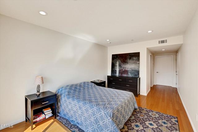 Detail Gallery Image 15 of 38 For 159 W Green St #408,  Pasadena,  CA 91105 - 2 Beds | 2 Baths