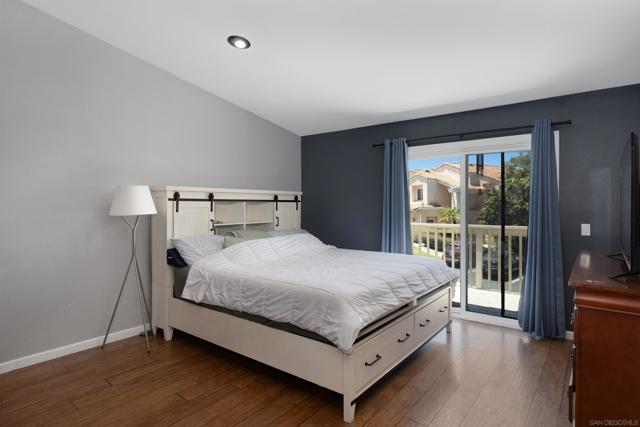 1824 Carolyn Drive, Chula Vista CA: https://media.crmls.org/mediaz/5db81dcc-afcf-48c0-bfcb-2a185b045354.jpg