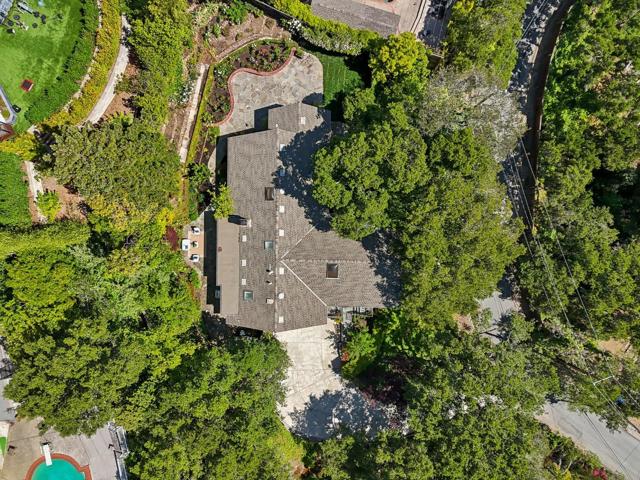 1408 Avondale Road, Hillsborough CA: https://media.crmls.org/mediaz/5db864a7-ff73-4c07-aafe-440d33c3c200.jpg