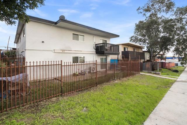 Image 2 of 25 For 937 Grand Avenue