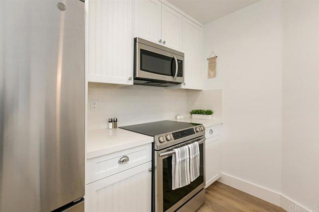 Image 8 of 25 For 190 Del Mar Shores Ter  50