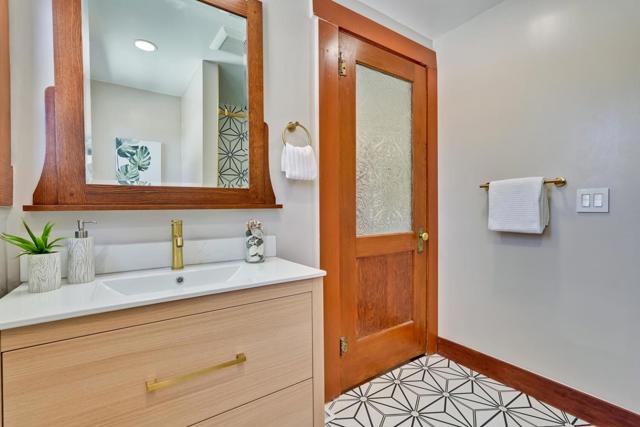 339 S 13th Street, San Jose CA: https://media.crmls.org/mediaz/5db93c76-64fb-4f63-bcb3-0671db79f9d5.jpg