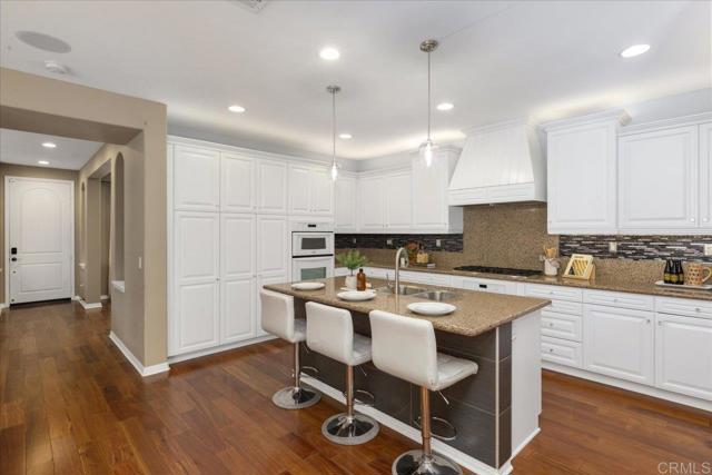 Detail Gallery Image 14 of 38 For 15809 Concord Ridge, San Diego,  CA 92127 - 4 Beds | 3/1 Baths